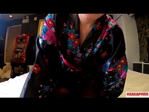❤️ Giovane ragazza cosplay ama il sesso fino all'orgasmo con uno squirt in una cavallerizza e un pompino. Ragazza asiatica con figa pelosa e belle tette in costume tradizionale giapponese in video amatoriale che mostra la masturbazione con fuck toys. Sakura 3 OSAKAPORN. ❤❌ Pornoal it.porno24-7.ru ❌❤