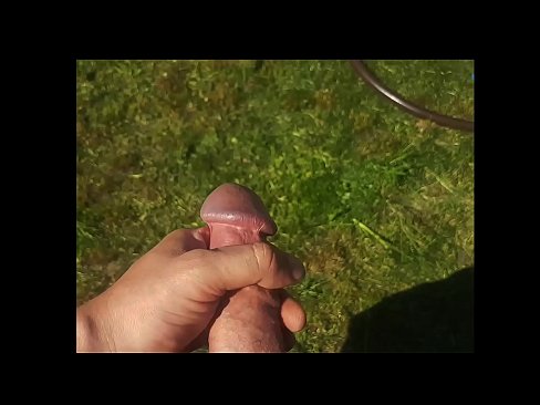 ❤️ Hot hottie si fa scopare la figa rosa e sborra con uno squirt in un giardino estivo ❤❌ Pornoal it.porno24-7.ru ❌❤