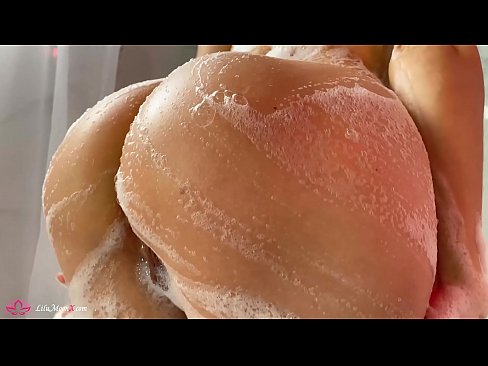 ❤️ Brunetta masturba la figa con il vibratore fino ad un intenso orgasmo sotto la doccia ❤❌ Pornoal it.porno24-7.ru ❌❤