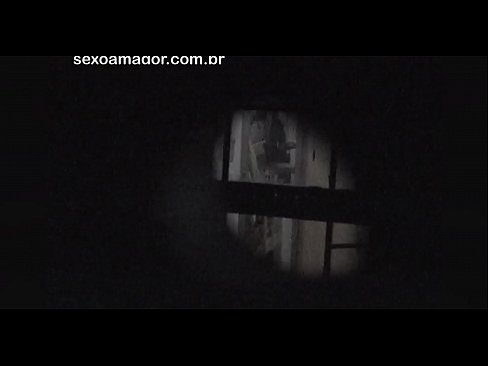 ❤️ Blondie viene segretamente filmato da un voyeur del quartiere nascosto dietro mattoni cavi ❤❌ Pornoal it.porno24-7.ru ❌❤