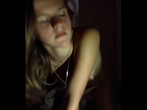❤️ Una ragazza si masturba e sborra ❤❌ Pornoal it.porno24-7.ru ❌❤